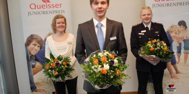 Schülersprecher Jan Siewert gewinnt Juniorenpreis